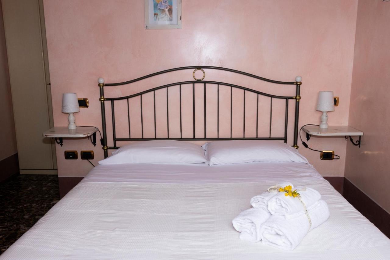 Relais Borgo Sul Mare Ospitalita Diffusa Silvi Paese Eksteriør bilde